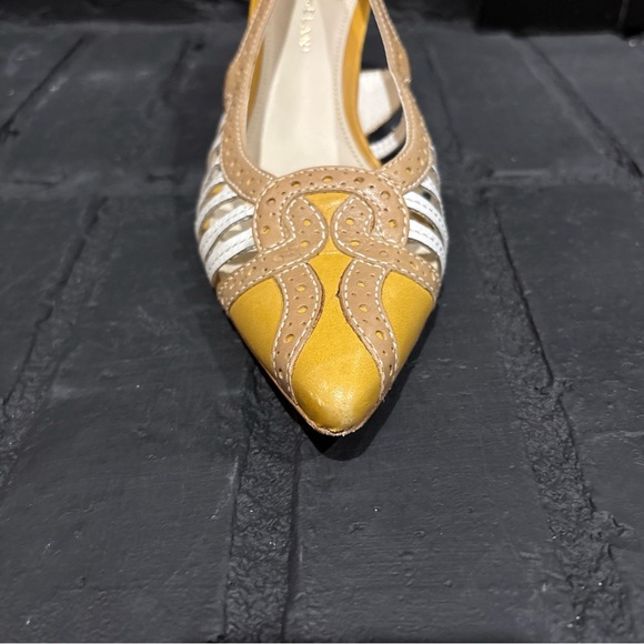 ANTONIO MELANI Yellow and Tan Heels - Picture 10 of 11